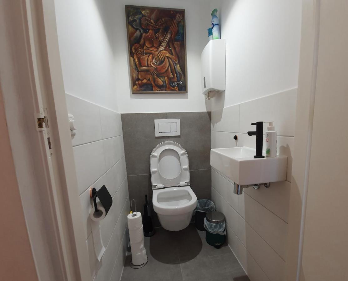 헤이그 Scheveningen Sea Side B&B 외부 사진